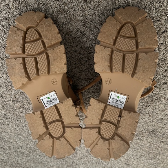 Steve Madden combat style boots 7.5 - Picture 3 of 6